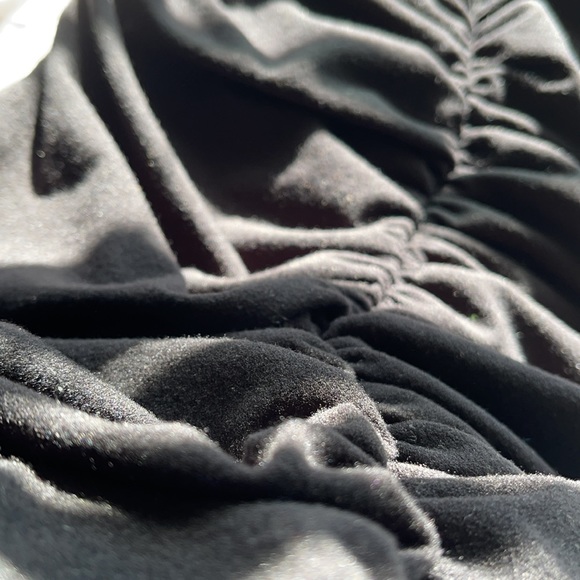 Black Bodycon Dress - Picture 3 of 6